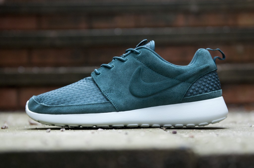 Nike Roshe Run Woven