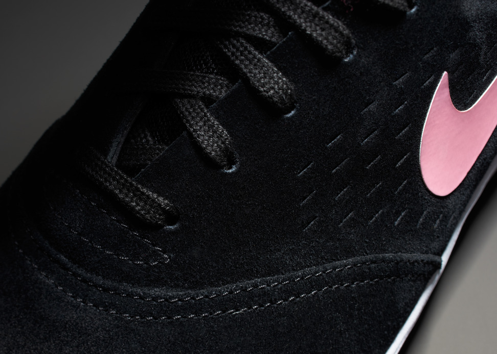 Koston-2-Black-Pink-Detail_detail