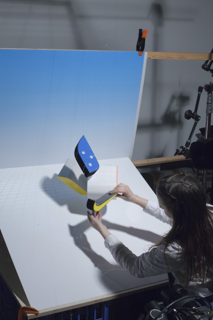 Nike-Air-Max-Reinvent-25-Years-Exhibition-Bruno-Drummond-Gemma-Tickle-Air-Max-90-15