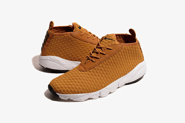 Nike Air Footscape Desert Chukka Woven