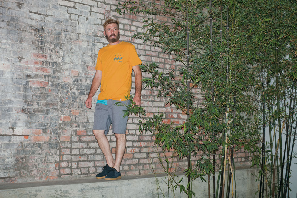 SLVDR_SS14_LAFONDA-SUDAN-CERRITOS-GREY-WALK-AND-LOOK-OUT-ON-BRICK-WALLa