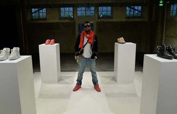 1405577626_kanyelouisvuitton