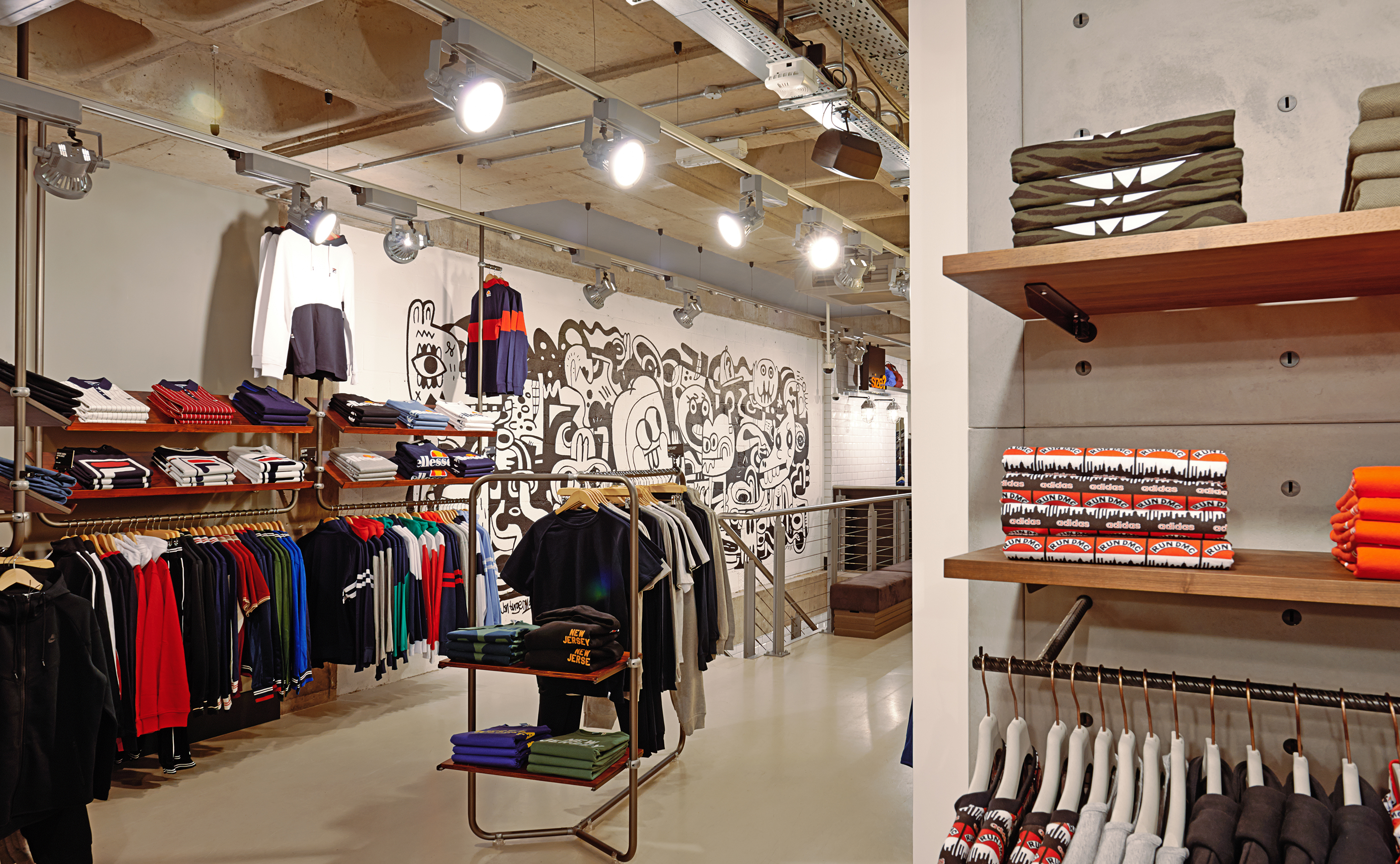 SIZE_NOTTINGHAM_DSC9227_LR