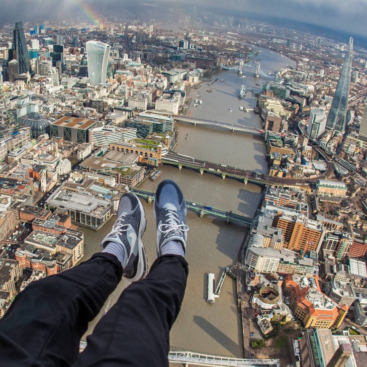 SIZE FINAL - Air Max Foot Selfie[1]