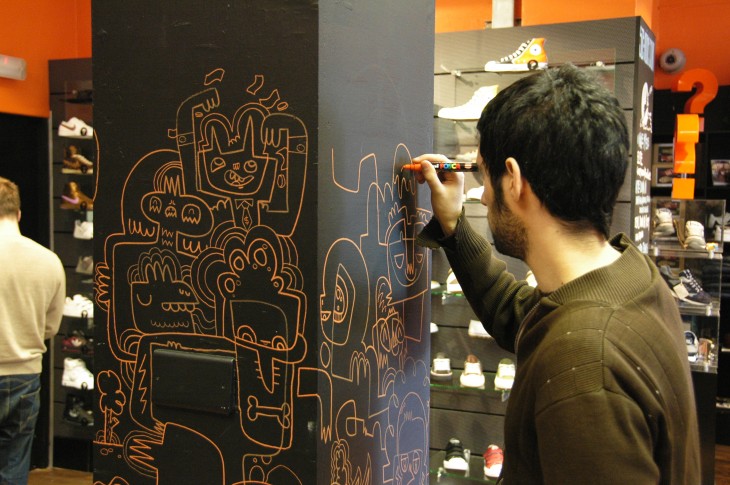 0611 256 Nottingham Jon Burgerman 004