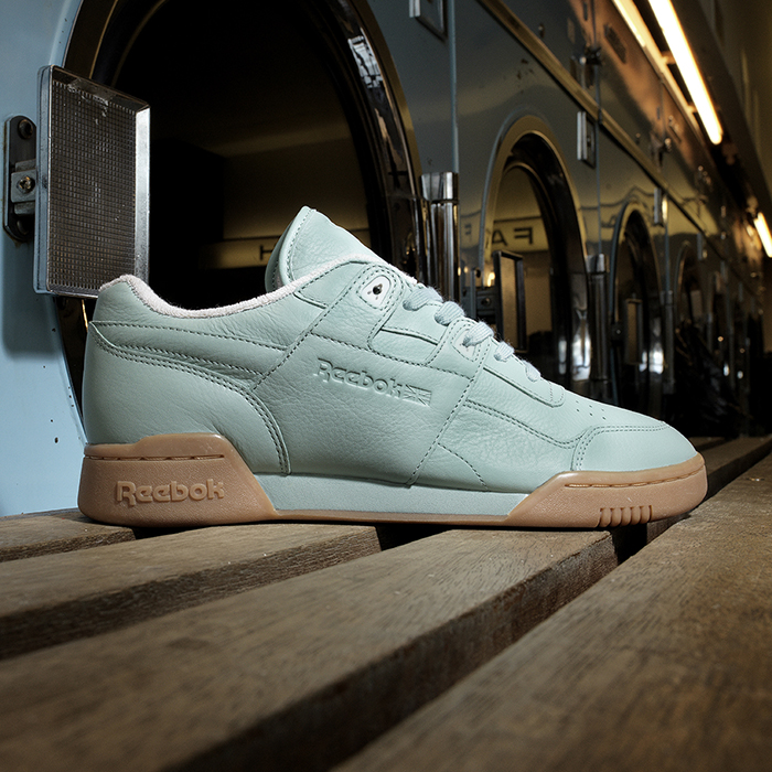 Reebok_Tumbled_Leather_Single_light_Sq