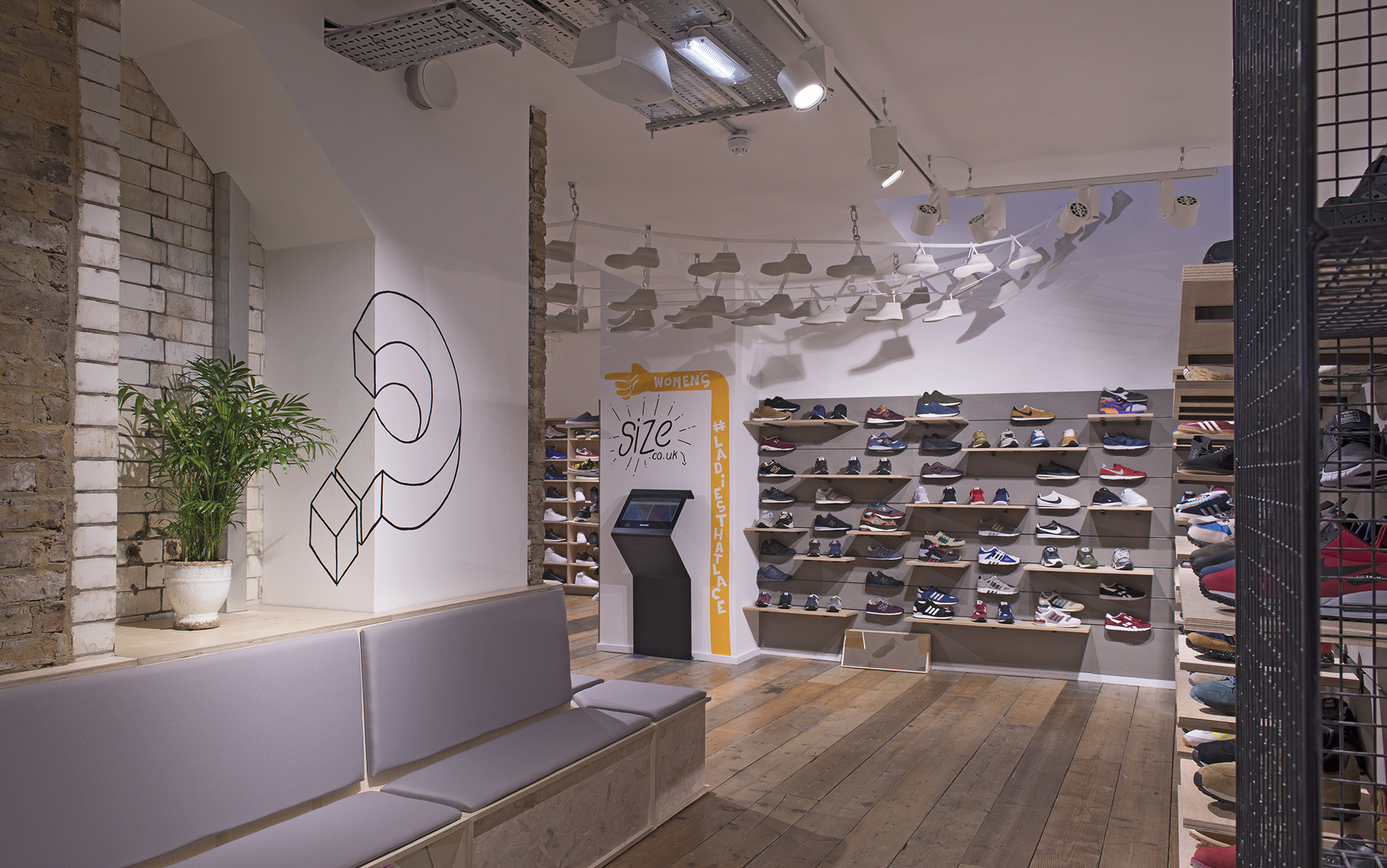 SIZE_CARNABY_DSC_2150_LR