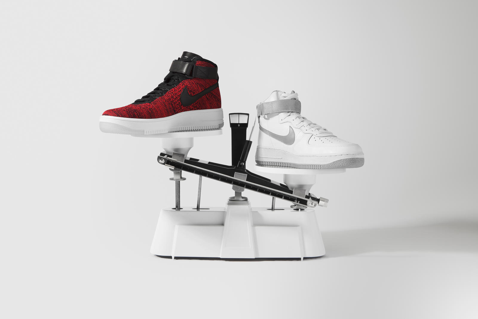 AF1_Scales_1_native_1600