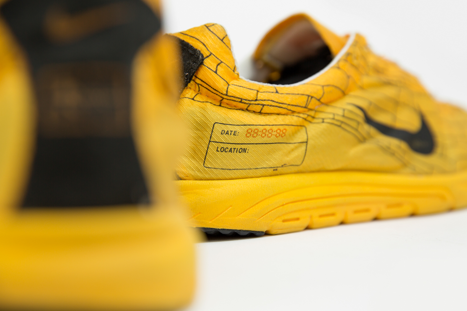 nike_mayfly_OG_Union_Jack_Black_Yellow-8