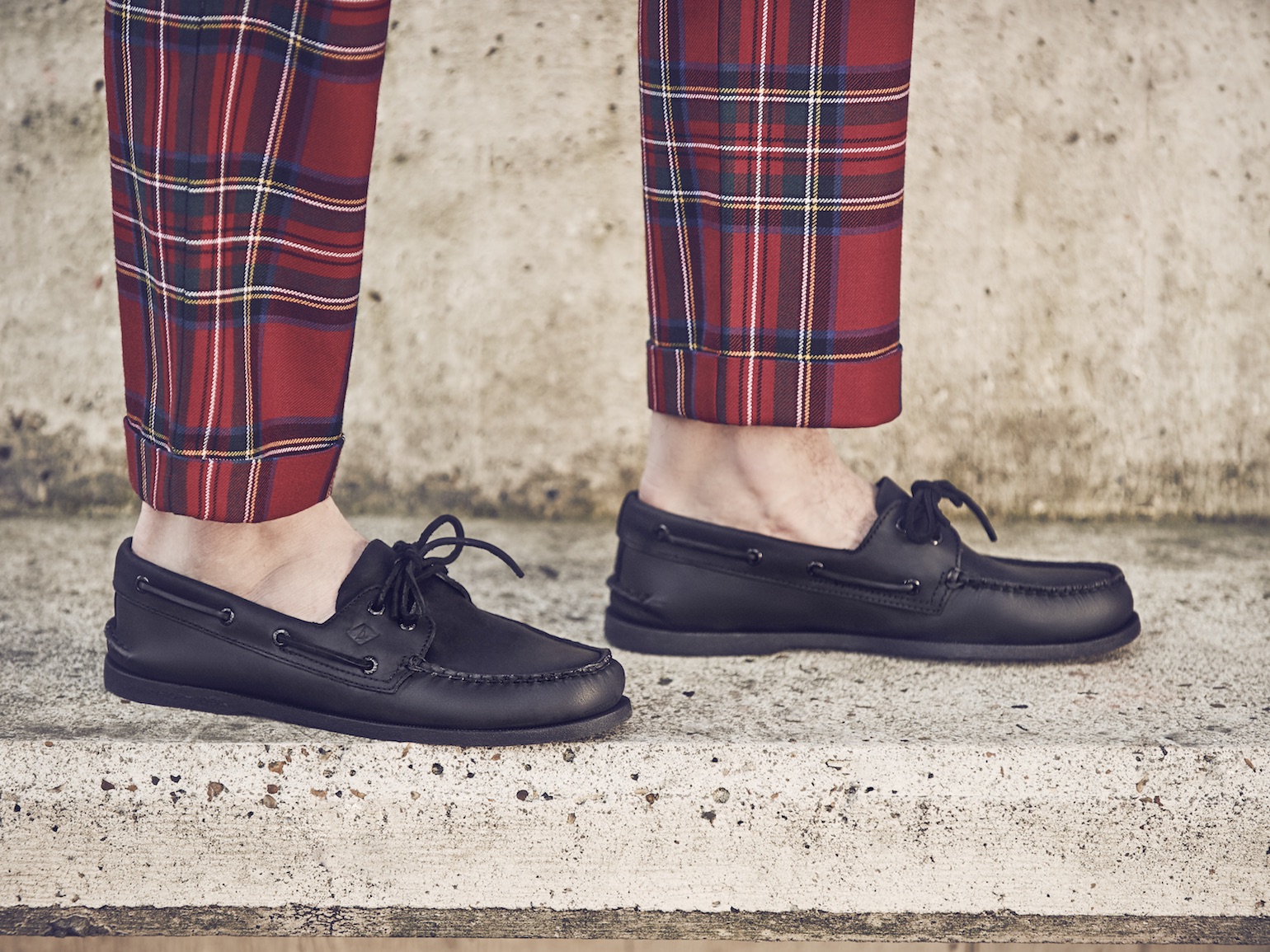 AO_2EYE_BLACK_01_204