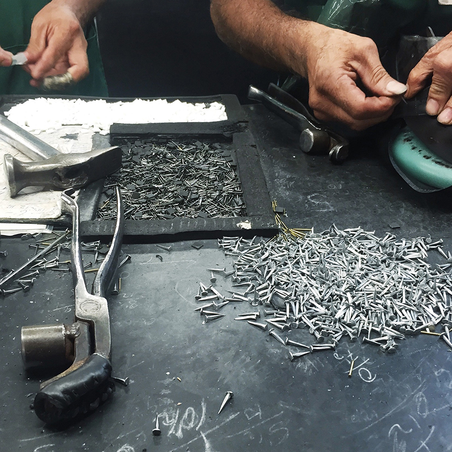 sebago-factory-lasting