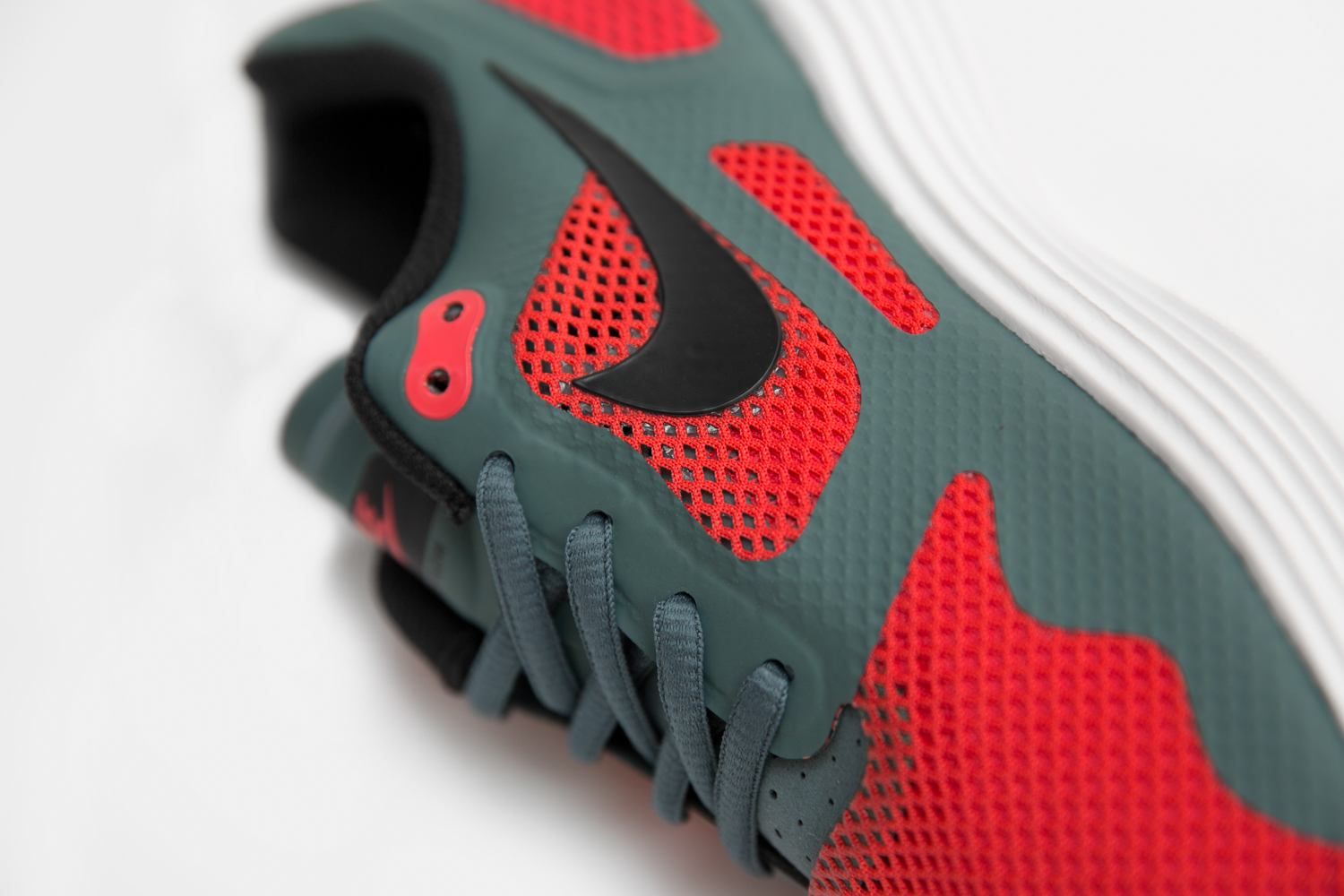 Nike_lunar_flow_size-9