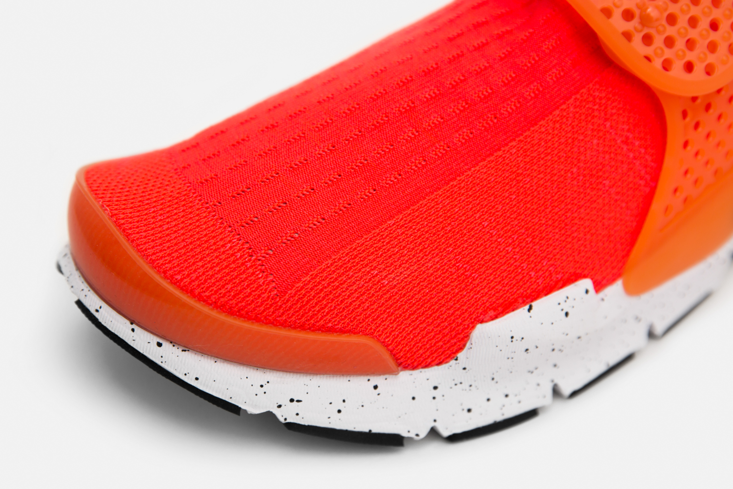 Nike_sock_dart_crimson_blue_size-4