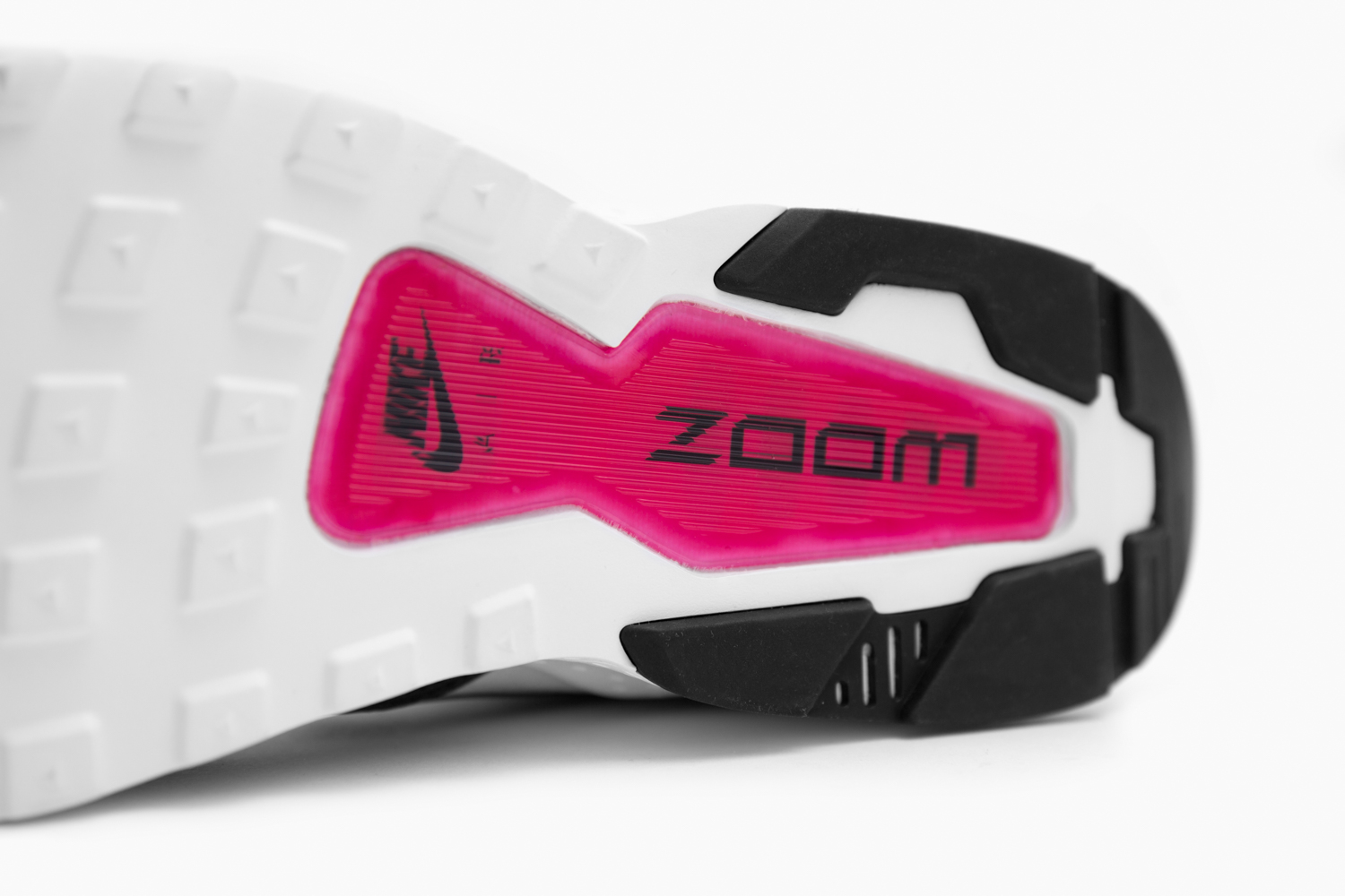 Nike_the_and_now_olympic_pack_presto_pegasus_Flyknit_classic_BW_size-11