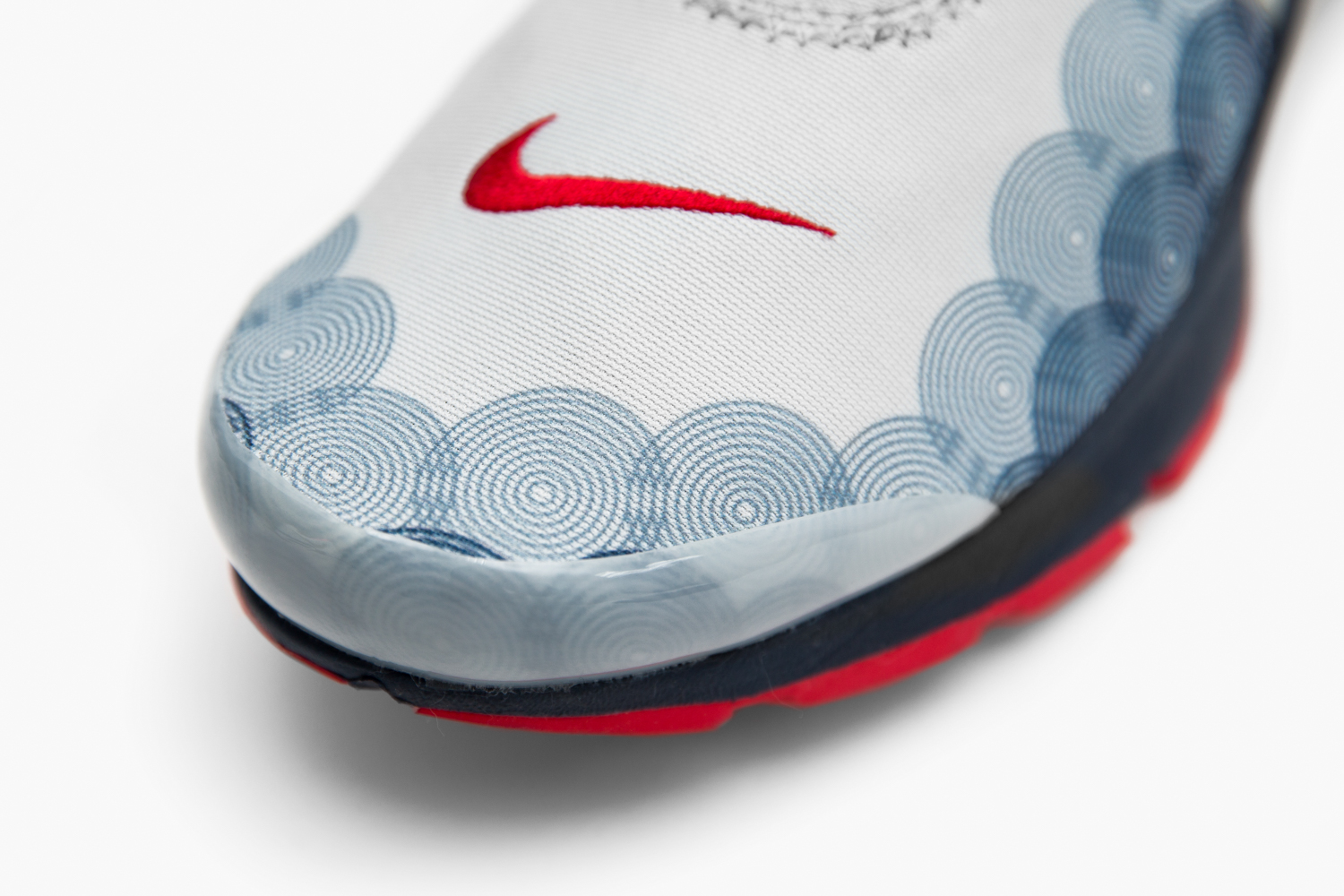 Nike_the_and_now_olympic_pack_presto_pegasus_Flyknit_classic_BW_size-13