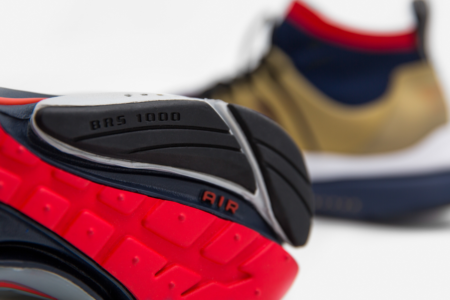 Nike_the_and_now_olympic_pack_presto_pegasus_Flyknit_classic_BW_size-15