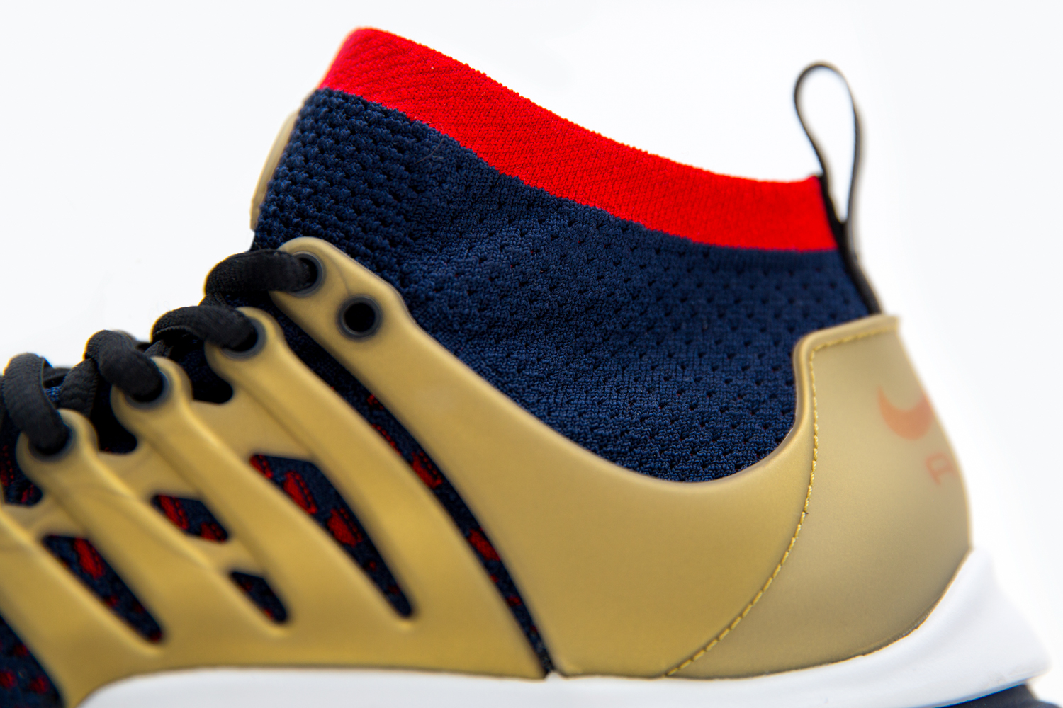 Nike_the_and_now_olympic_pack_presto_pegasus_Flyknit_classic_BW_size-17