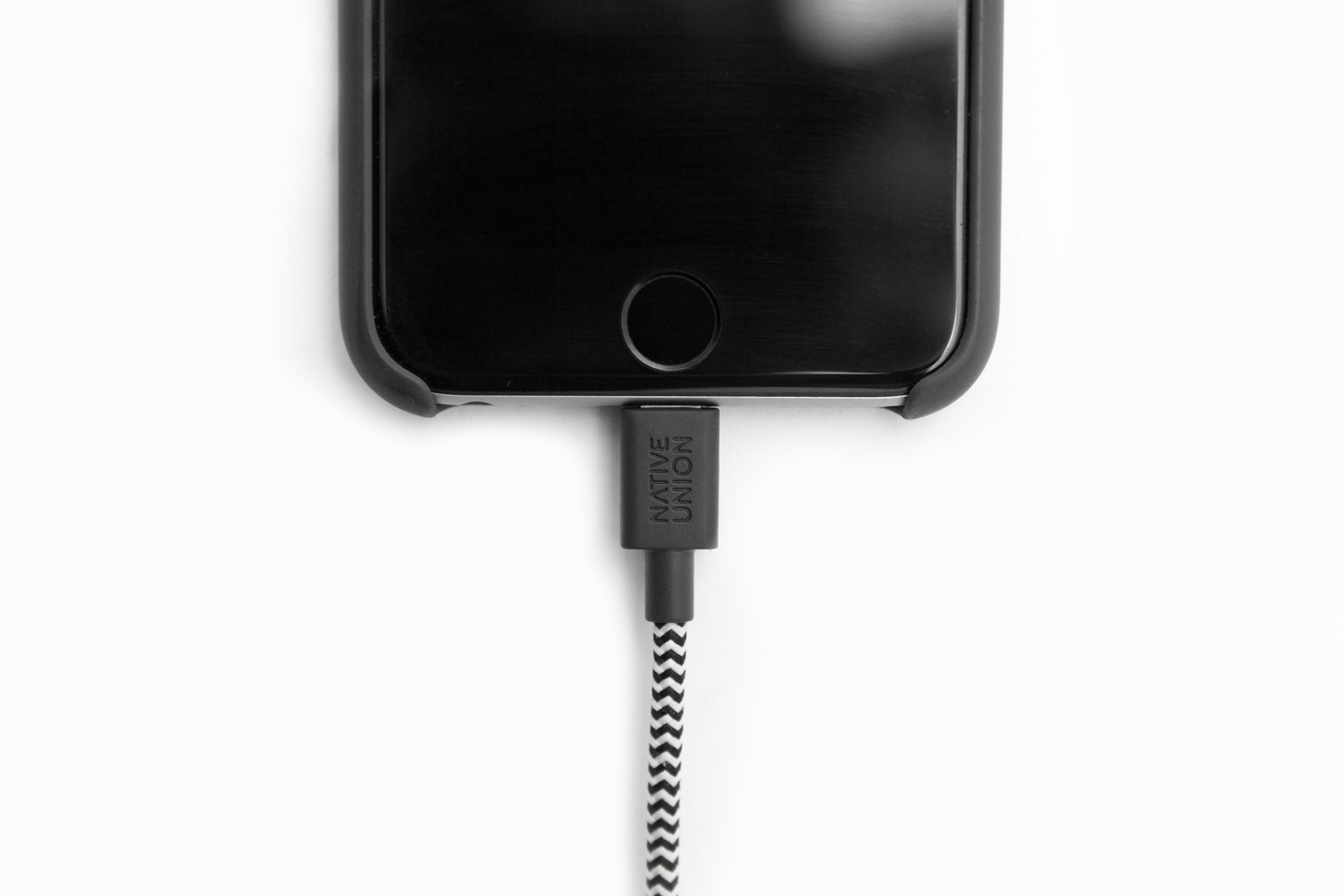 native_union_mobile_phone_accessory_USB-4