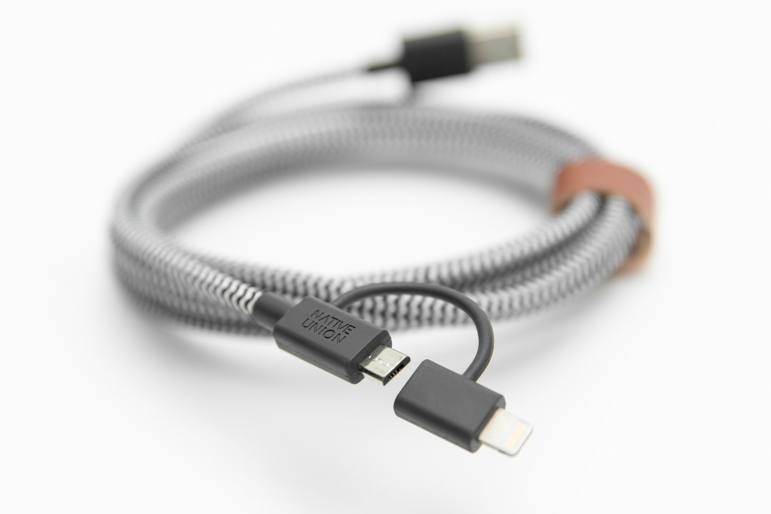 native_union_mobile_phone_accessory_USB-5