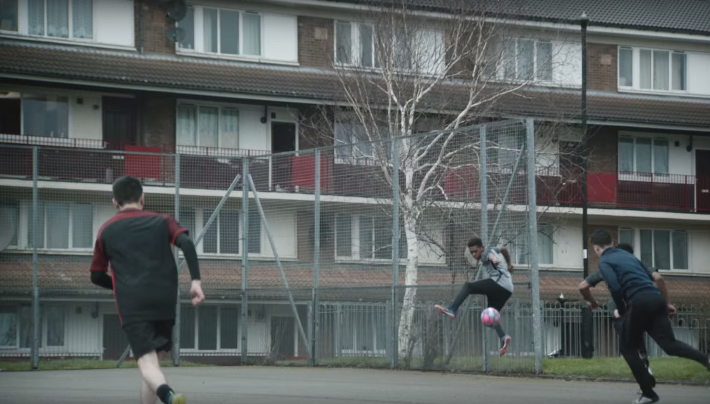 nike_the_switch_euro_2016_size_hq-2