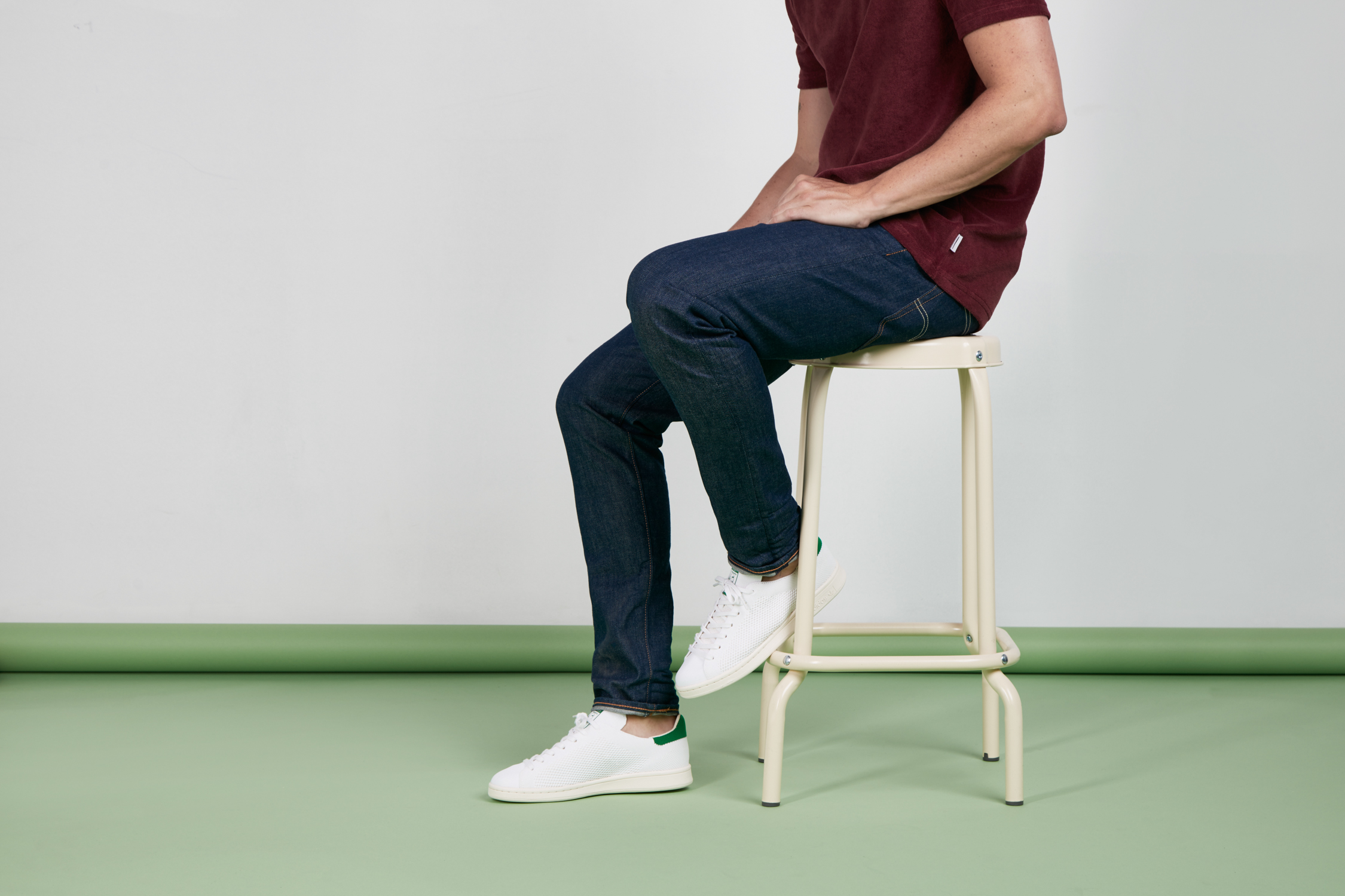 Wardrobe_staples_tennis_shoes_size-14