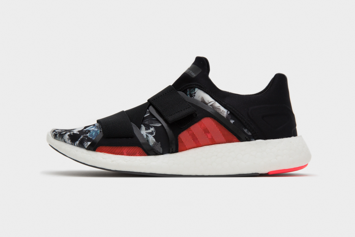 adidas_stella_mcCartney_ultra_boost_size_hq-3