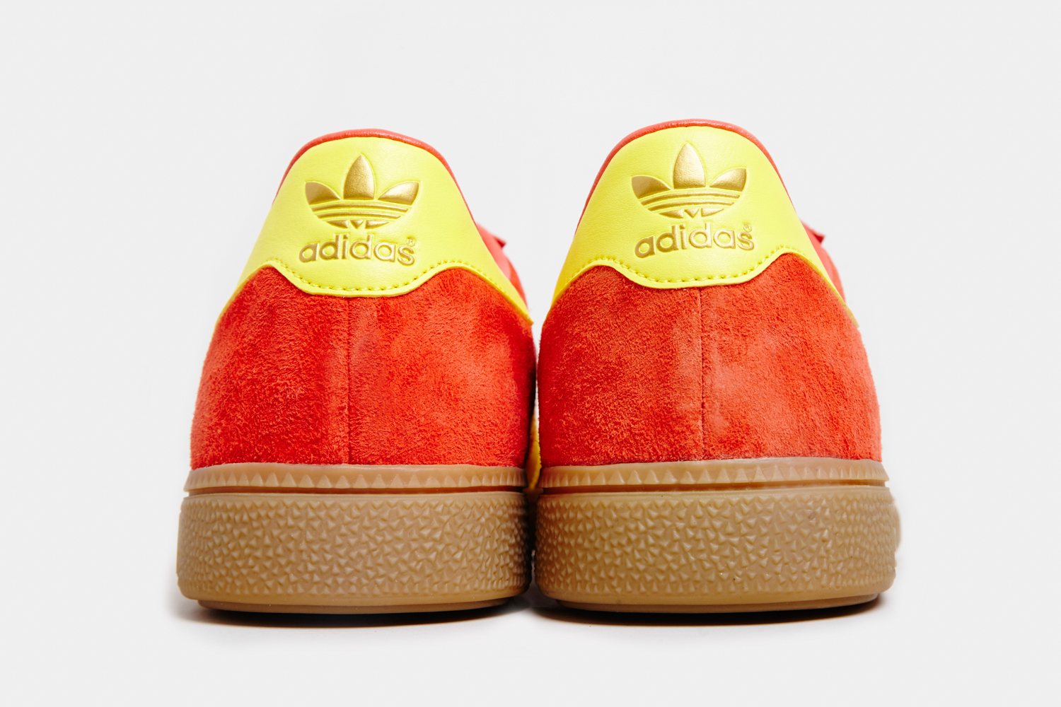 size_exclusive_adidas_originals_archive_Munchen-11