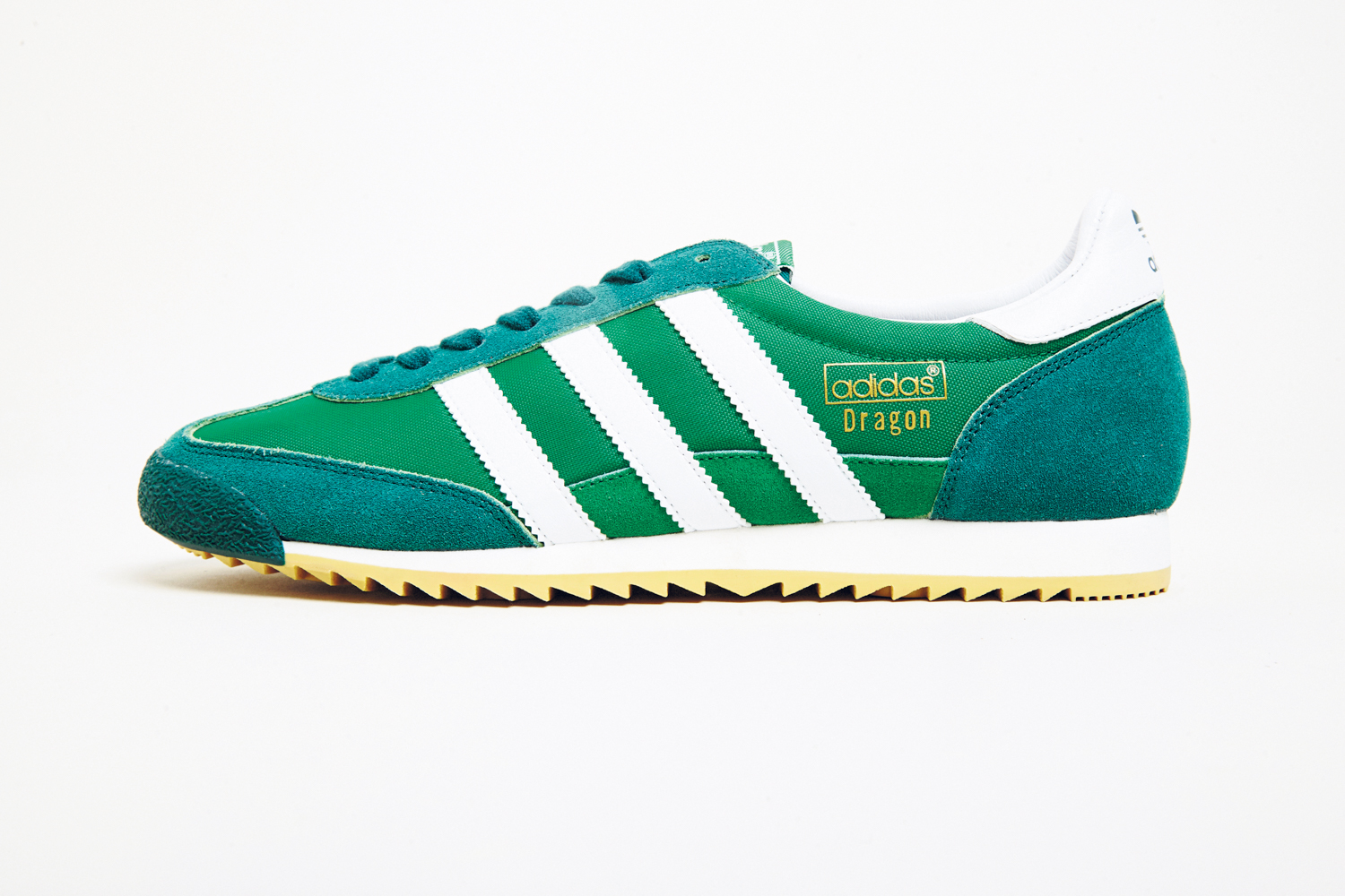 size_exclusive_adidas_originals_archive_dragon-1