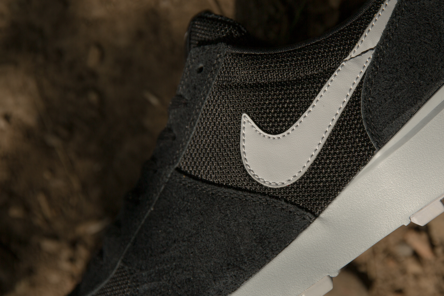 nike_lavadome_ultra_resize-12