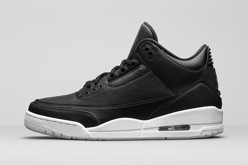 air-jordan-3-retro-black-white-medial