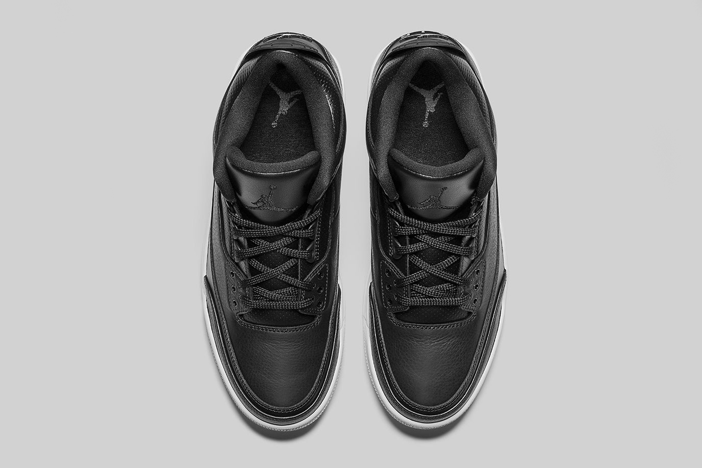 air-jordan-3-retro-black-white-top
