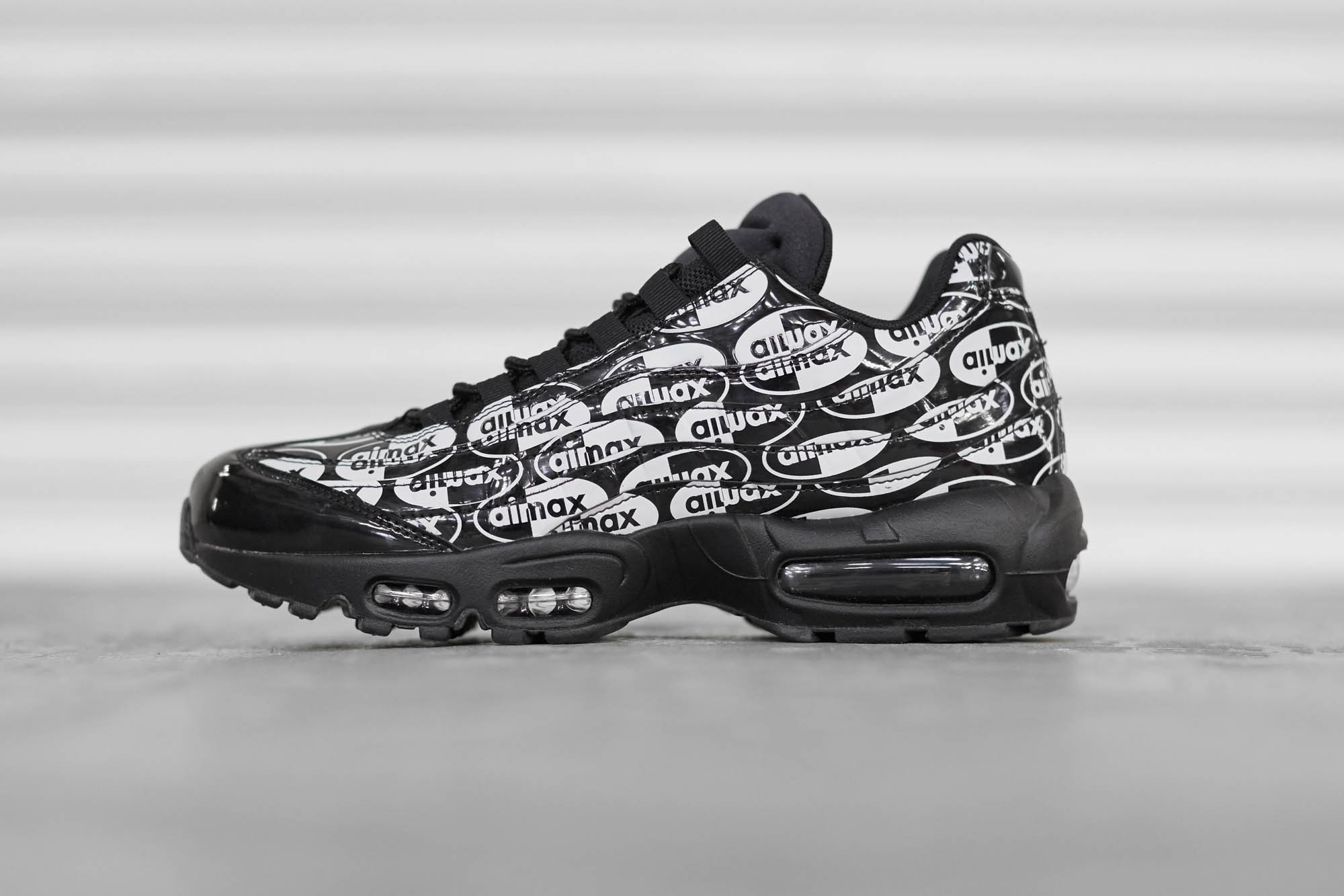 公式正規品!★ AIR MAX 90 ALL OVER PRINT BLACK WHITE Nike Air Max 'All Over Print' pack - size? blog