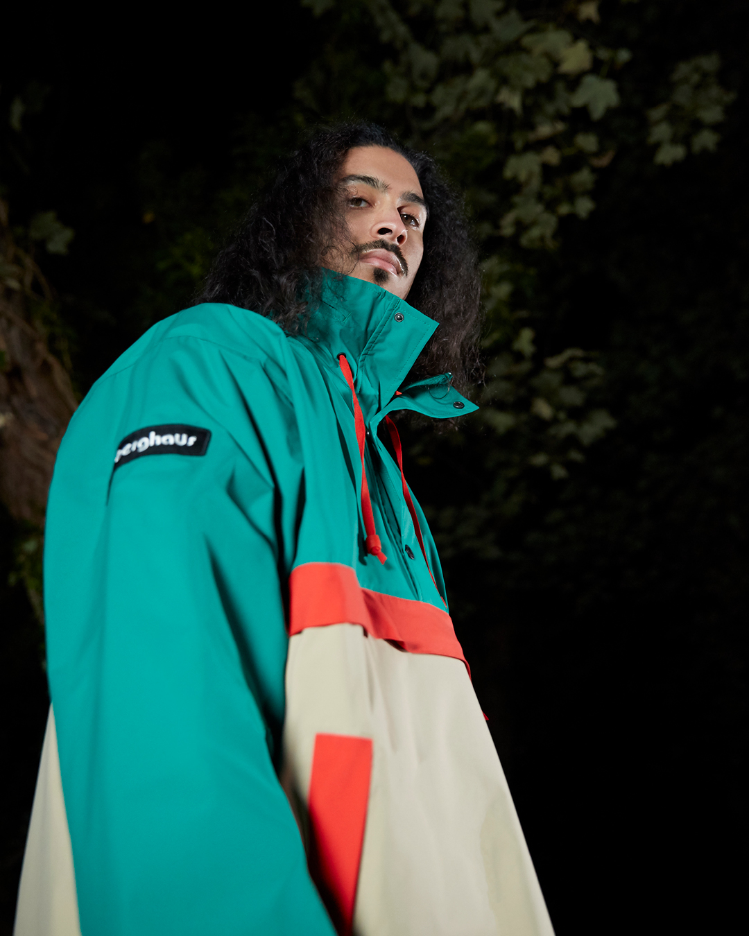 Berghaus Ski Smock 86 Lightweight Jacket Green Close Up