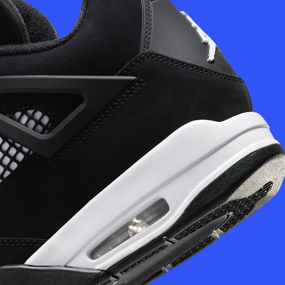 Air Jordan 4 'White Thunder'