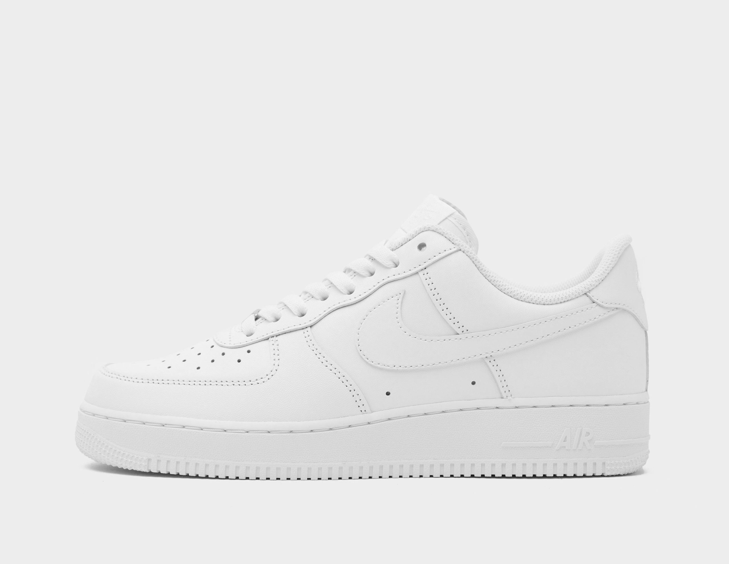 AF1 Low triple white